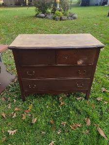 Antique 4 drawer with beveled mirror dresser DIY - Photo 9