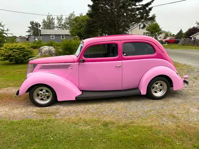 1937 Ford Model 78