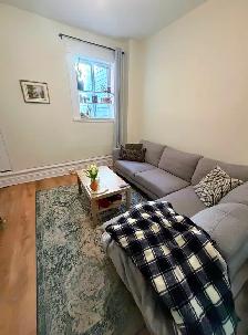 1-bedroom  Apartment on third Ave in Glebe avail. Nov.01 - Photo 3