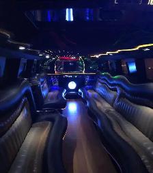 TORONTO LIMO -LIMOUSINE PARTY BUS SUV CARS NIAGARA WINERIES - Photo 4