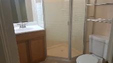 2 Bed Room Walkout Basement Apartments for Rent - Photo 2