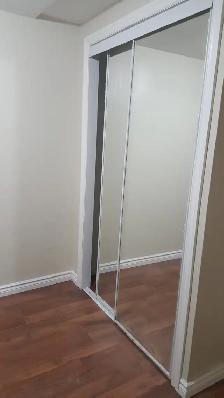2 Bed Room Walkout Basement Apartments for Rent - Photo 7