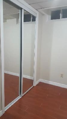 2 Bed Room Walkout Basement Apartments for Rent - Photo 9