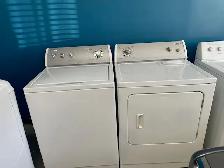 Laveuse sécheuse traditionnelles blanches Whirlpool