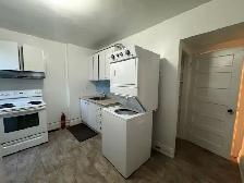 $1,250 utility For Rent: 1 bedroom &(shared kitchen & washroom) - Photo 5