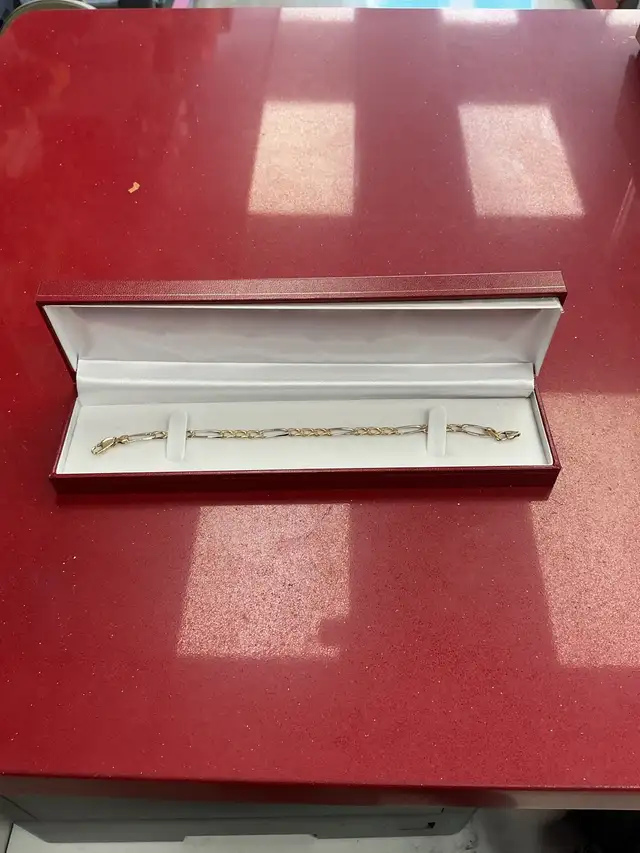 bracelet 10k