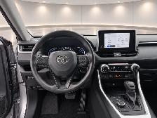 2025 TOYOTA RAV4 LE AWD HYBRIDE - Photo 9