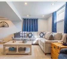 Bright End-Unit Townhome in Seabreeze — 3 Bed / 3 Bath - Photo 4