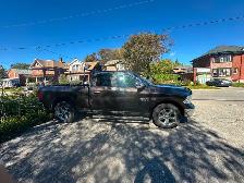 2017 ram 1500 Hemi 5.7L 174000kms - Photo 2