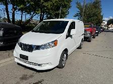 2013 Nissan NV200 - Photo 2