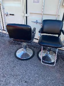 Salon Chairs - Photo 3