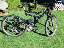 Bicycles - Photo 2
