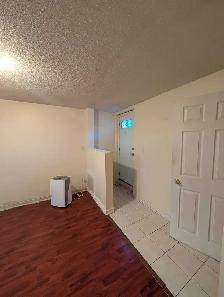 2Bedroom Two carparking basement for rent - Photo 7