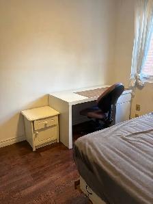 second floor 1 room for rent - Photo 5