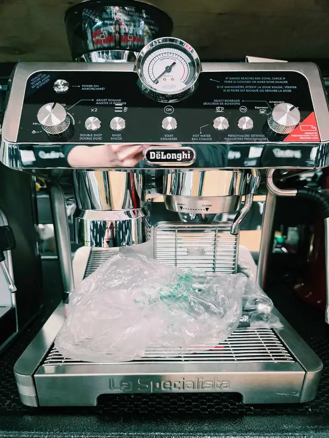 Machine à espresso De'Longhi La Specialista