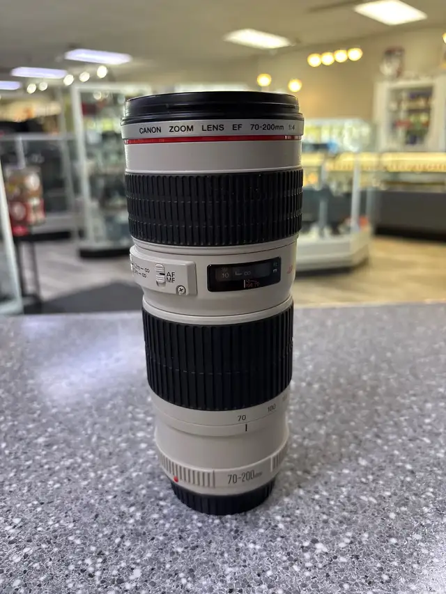Canon 70-200 EF L USM Lens 1:4