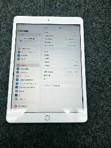 Apple iPad 7e génération 32 Go - Photo 2