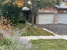 BEAUTIFUL WEST ANCASTER SEMI DETACHED HOME FOR RENT