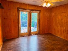 Beautiful 5 bedroom Acreage for rent Camden Lane Cochrane North - Photo 3