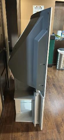 FREE 62" Toshiba TV with matching Stand and remote - Photo 3