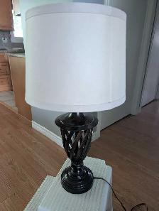 Table Lamp - Photo 2