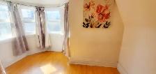 Toronto Bachelor Studio Apt Availabel Now Utility Inclusive - Photo 2