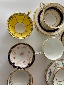 Vintage mix & match orphan tea cups - Photo 4