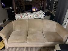 FREE COUCH