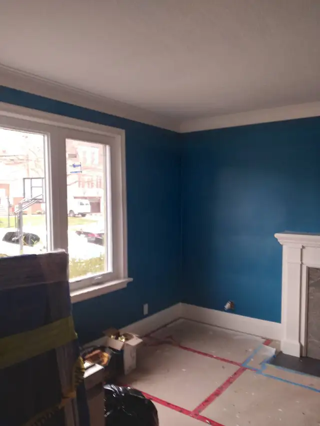 I Offer Plaster and Painting Services