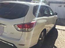 2014 Nissan Pathfinder Loaded $9900 - Photo 5