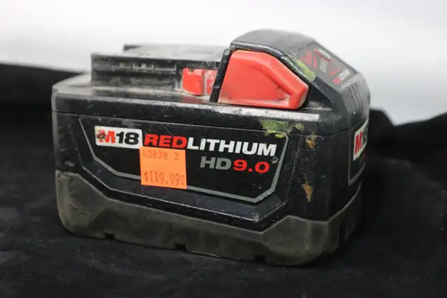 Milwaukee (2019) M18 9.0ah Battery (#43838-2)