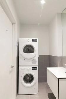 modern studio apartment near McGill - ID 1233 - Photo 5