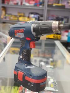 Bosch Cordless Drill - Photo 2