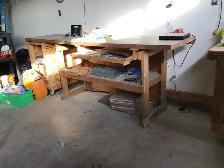 Wooden Work Bench