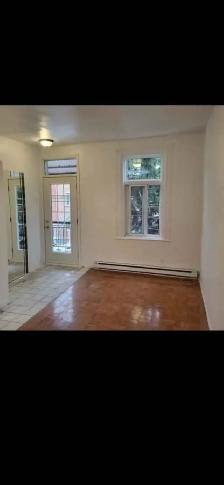 Beau 2 1/2 rue Éthel, Verdun,style loft aire ouvert, 875$/mois