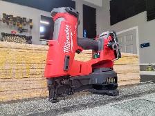 Milwaukee 2909-21 M18 FUEL Coil Roofing Nailer - Brand New - Photo 3
