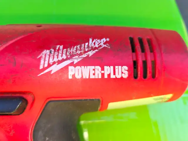 Milwaukee 18V Power Plus Drill German Made 16 Speed 2 Settings