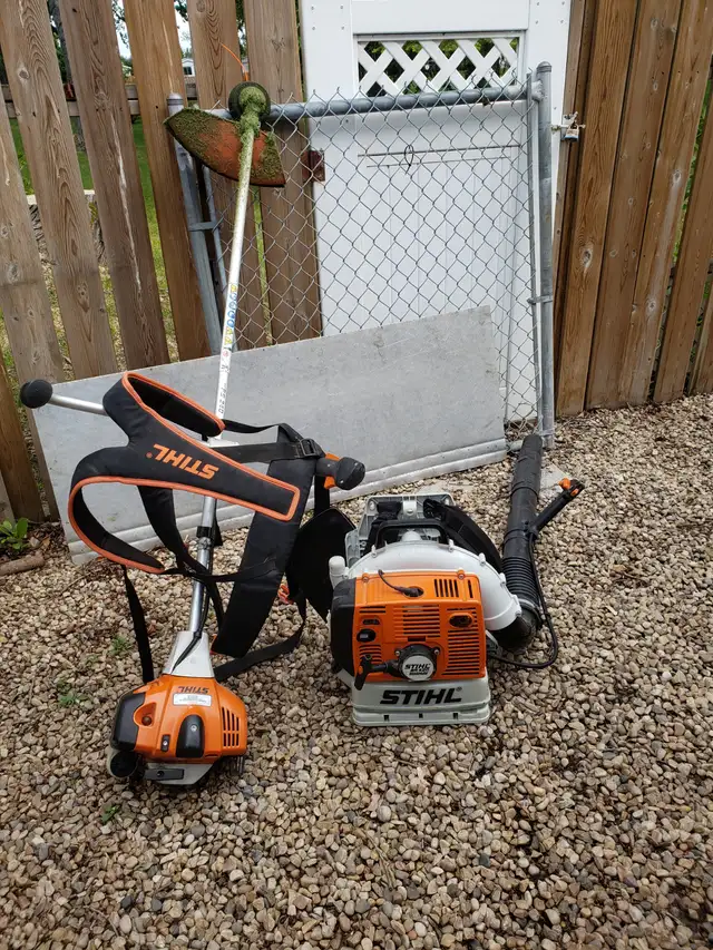 STIHL BR420 MAGNUM  RUNS PERFECT OWNED SINCE NEW OBO