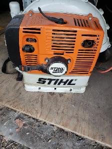 STIHL BR420 MAGNUM  RUNS PERFECT OWNED SINCE NEW OBO - Photo 2