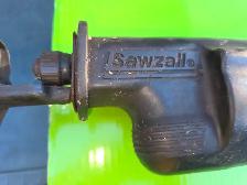Milwaukee 18V Sawzall Heavy Duty Cordless Tool - Photo 8