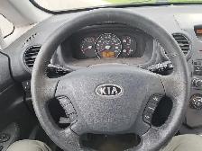 2008 Kia Rondo EX - Low KM - As Is $3,200.00 OBO - Photo 10