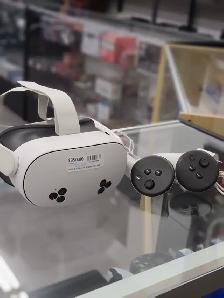 Meta Quest 3S VR - Photo 2