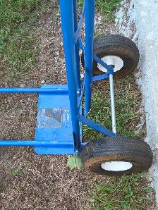 400 lb Flip-Down Hand Truck Moving Cart - Photo 2