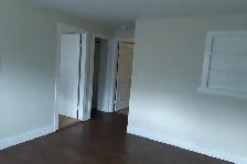 basment suite - Photo 2