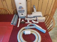 ELECTROLUX VACUUM CLEANER GUARDIAN MODEL WITH 2 YEAR WARRANTY
