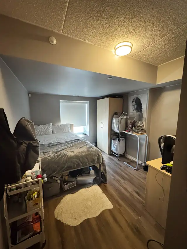 Female Student Room for Sublet