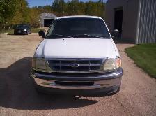 1998 Ford F150 Regular Cab Flareside Short Box Truck - Photo 2