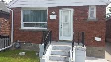 NEAR VICTORIA PARK SUBWAY ONE BEDROOM AVAILABLE IN MAIN FLOOR