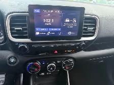 2022 Hyundai Venue - Photo 16