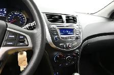 2016 Hyundai Accent SE Sunroof, Alloys, Heated Seats, A/C, LOW K - Photo 16